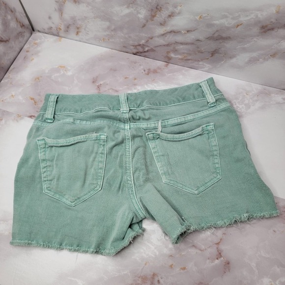 Maurice’s Teal Raw Hem Denim Shorts Size 1/2 - Picture 3 of 9